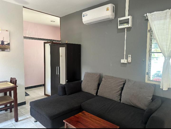 Studio With Aircon N Kitchen Bang Tao Beach  Exterior photo